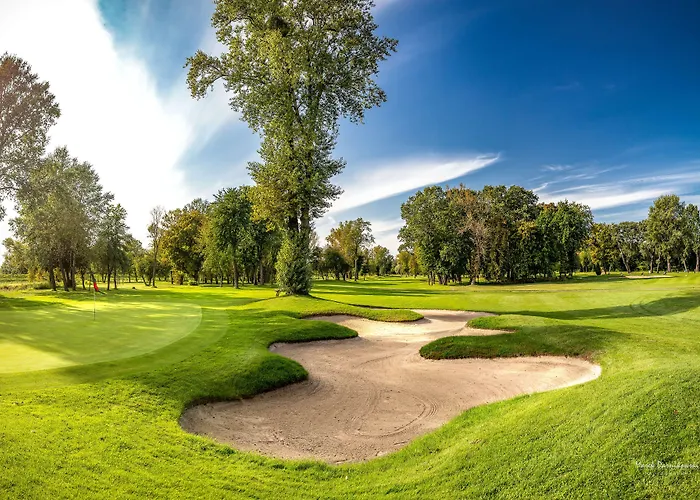 Anin Park Hotel Warsaw