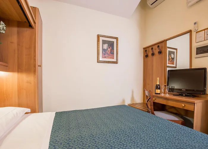 Hotel Trastevere Roma