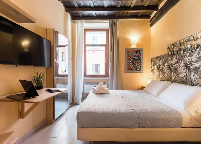 Trinitadeimonti Guest House Rome
