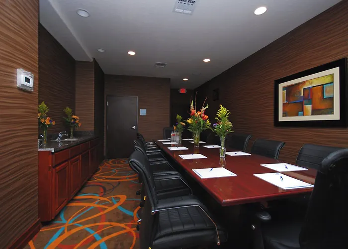 Holiday Inn Express & Suites Gonzales By Ihg