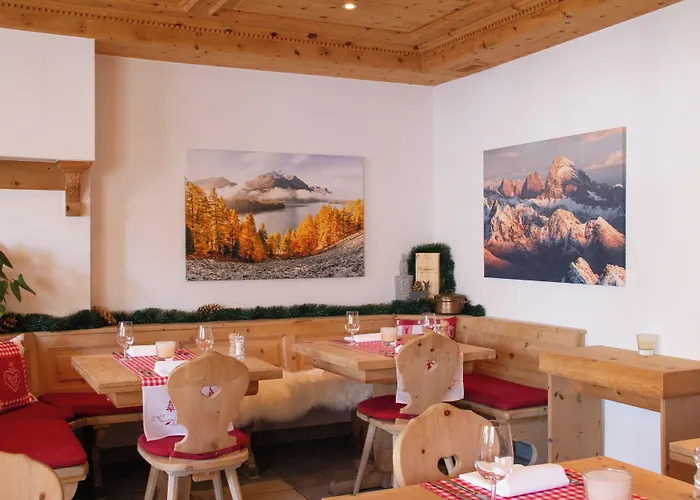 Hotel Corvatsch - Web Check-in Sankt Moritz