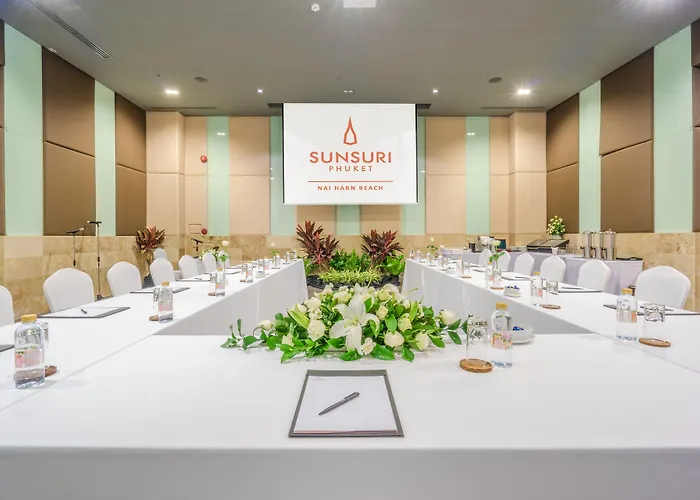 Sunsuri Phuket Resort, Nai Harn Beach
