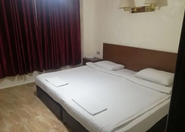 Al-Houriat Hotel Amman