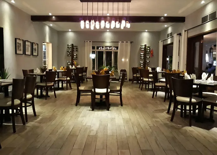 Herdmanston Lodge Hotel Georgetown
