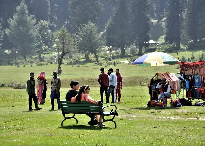 Hotel Sadaf Srinagar 