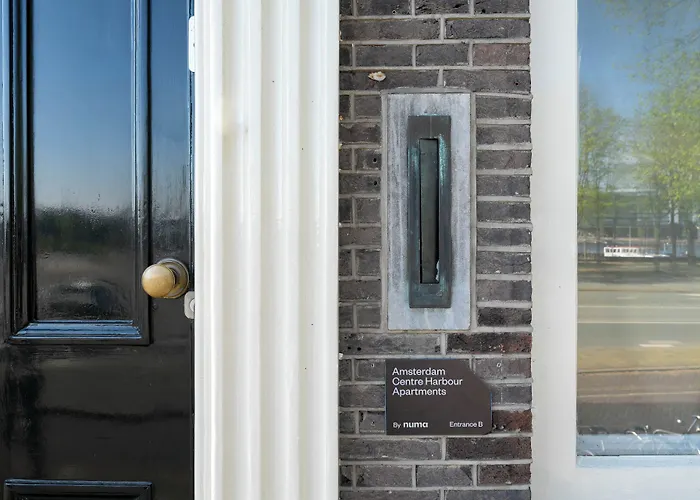 Amsterdam Centre Harbour Apartments