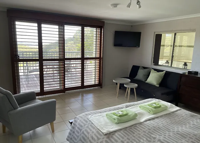 Sinclairs Country Retreat - Welcoming Guests 18 Years And Older (Adults Only) Motel Conjola