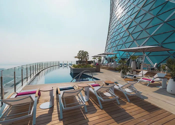 Hotel Andaz Capital Gate Abu Dhabi, By Hyatt