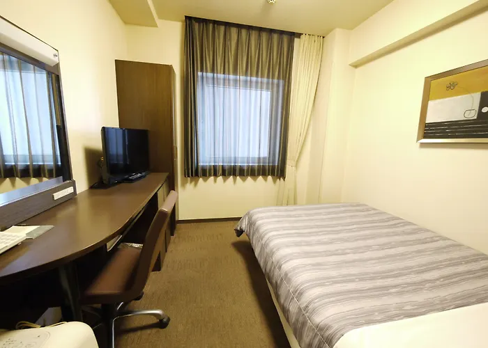 Hotel Route-Inn Chitose Ekimae