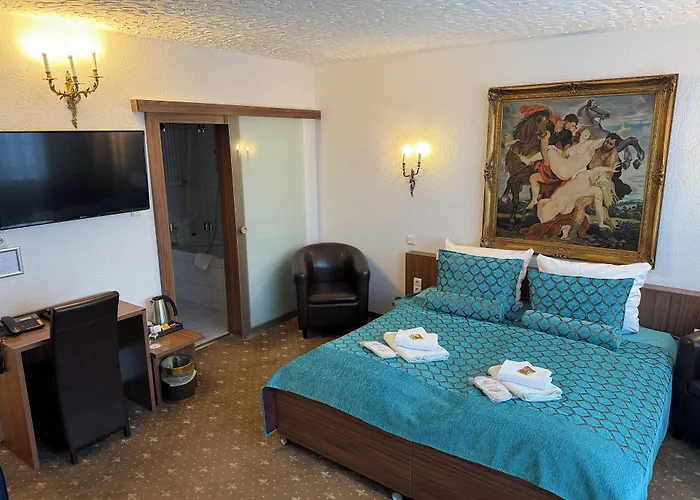 Hotel Und Restaurant Loewenbraeu Koeln