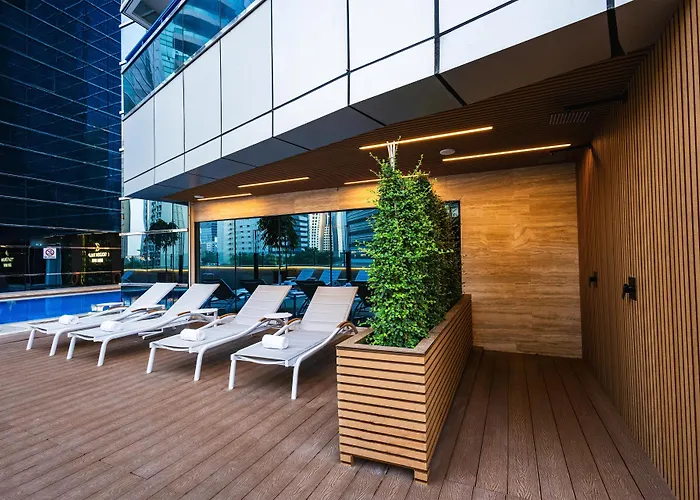 Golden Tulip Media Hotel Dubai