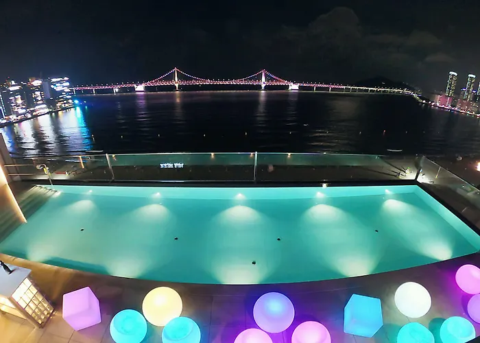 Hotel Aqua Palace Busan