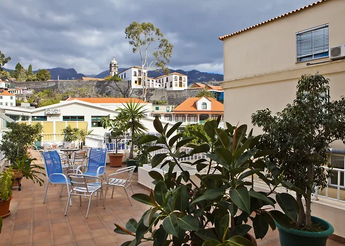 Residencial Colombo Bed & Breakfast Funchal 