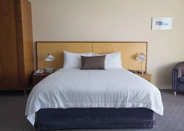 Ocean Beach Hotel Perth