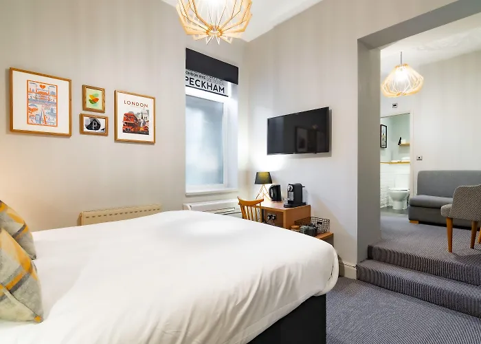 Victoria Inn London