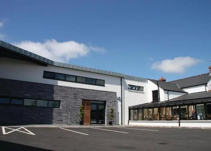 Ballyrobin Hotel Aldergrove