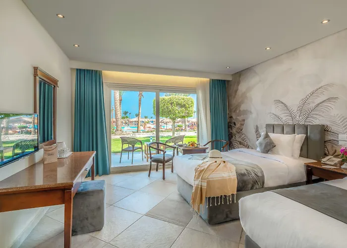 Three Corners Sea Beach Resort Bucht von Coraya