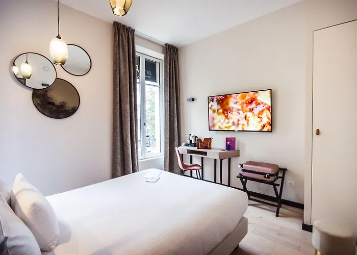Logis Hotel Villa C Hotel Bourges