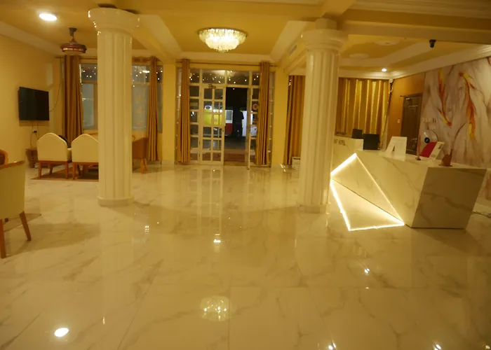 Cape Point Hotel Bakau