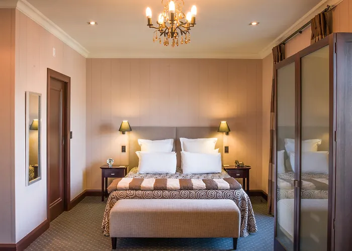 The Crown Hotel Napier