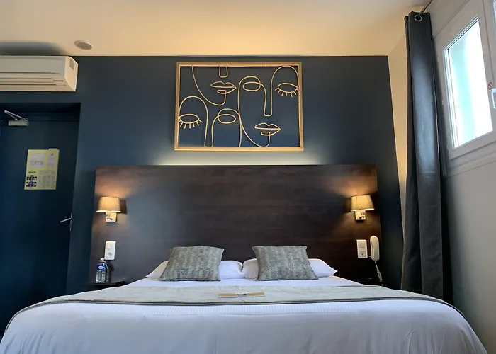 Logis Hotel Aux Berges De L'Aveyron Onet-le-Chateau