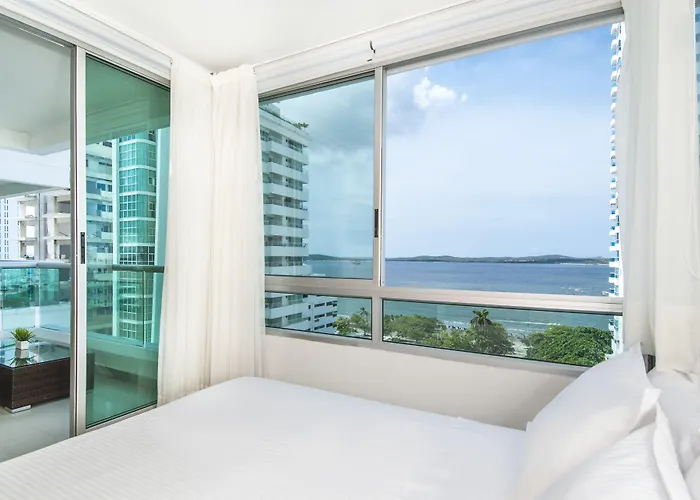 Travelers Orange Cartagena Aparthotel