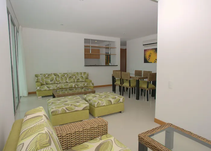 Travelers Orange Cartagena Aparthotel