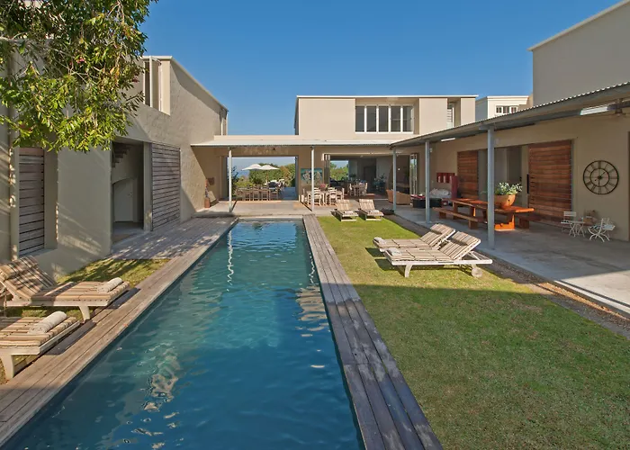 Mosselberg On Grotto Beach Hermanus