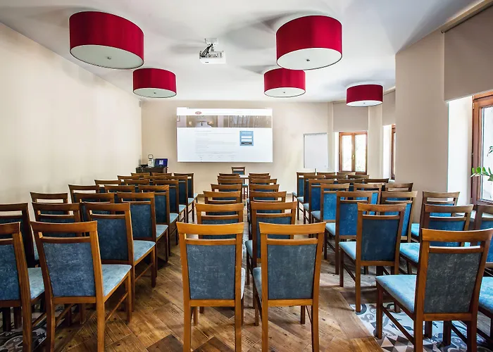 Hornigold "W Zielonej Kamienicy" Aparthotel Katowice