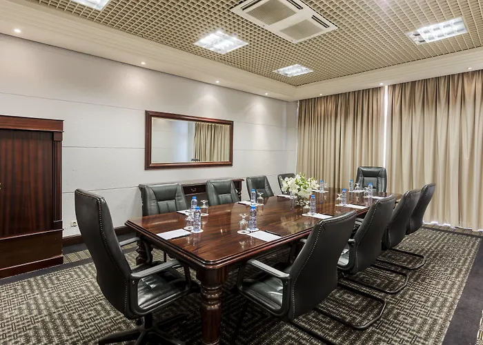 Hotel Alvalade Luanda