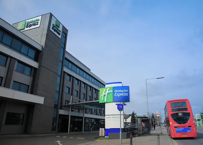 Holiday Inn Express London Heathrow T5 By Ihg Slough