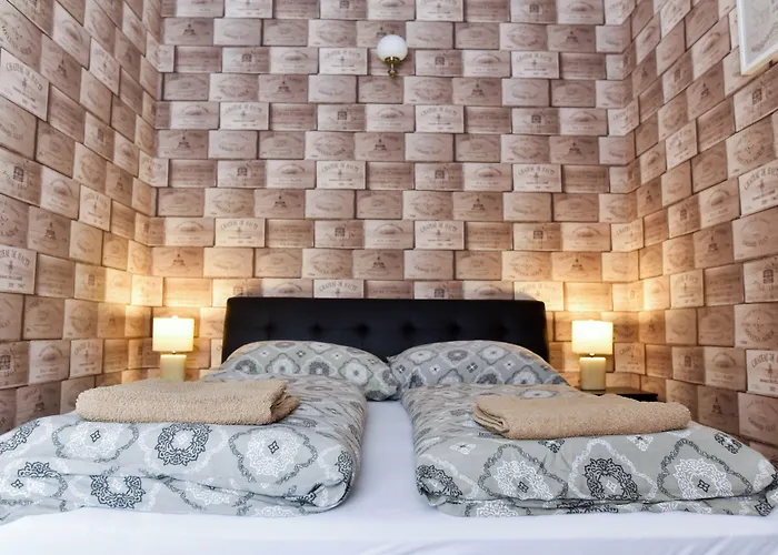 Corvin Point Rooms And Apartments Budapest