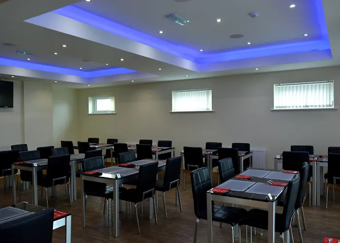 Cambridge Hotel Huddersfield