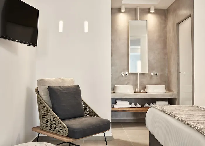 Callia Retreat Suites - Adults Only Fira 