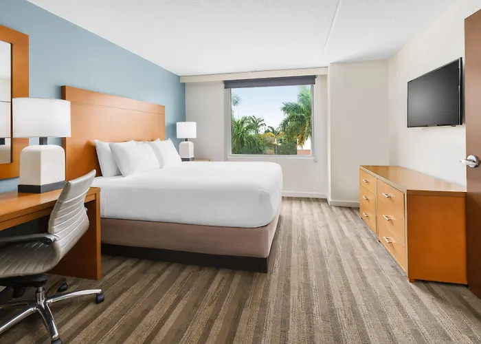 Hyatt House Fort Lauderdale Airport/Cruise Port Dania Beach