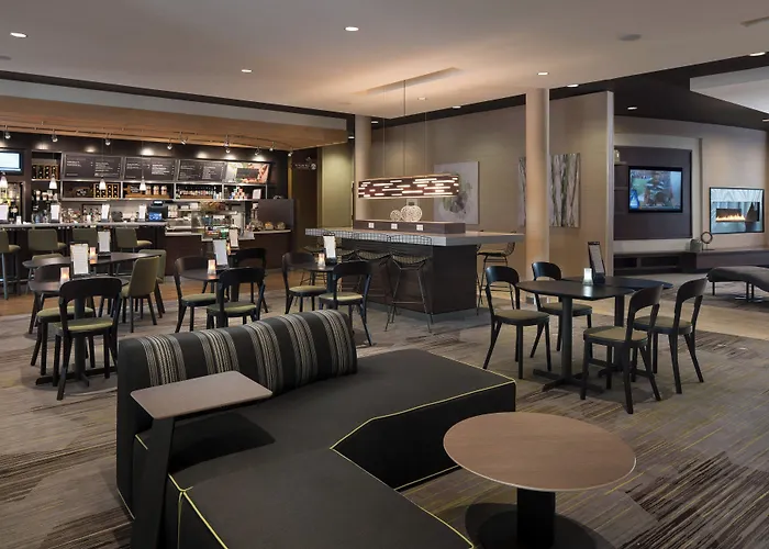 Courtyard By Marriott Glenwood Springs Hotel