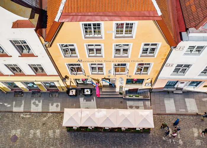 Meriton Old Town Garden Hotel Talin