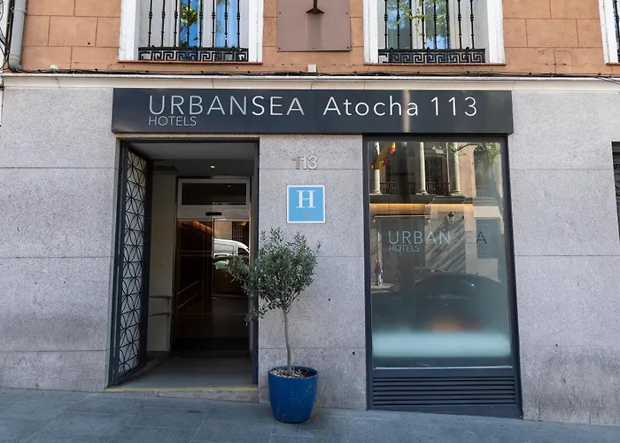 Urbansea Atocha 113 Otel Madrid