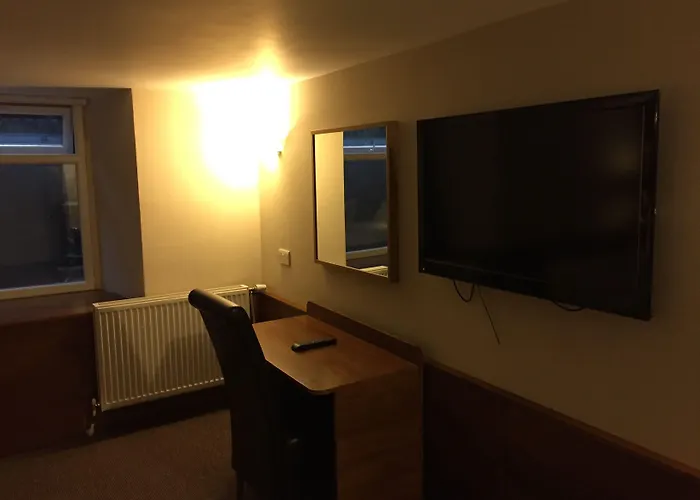 Edinburgh House Hotel