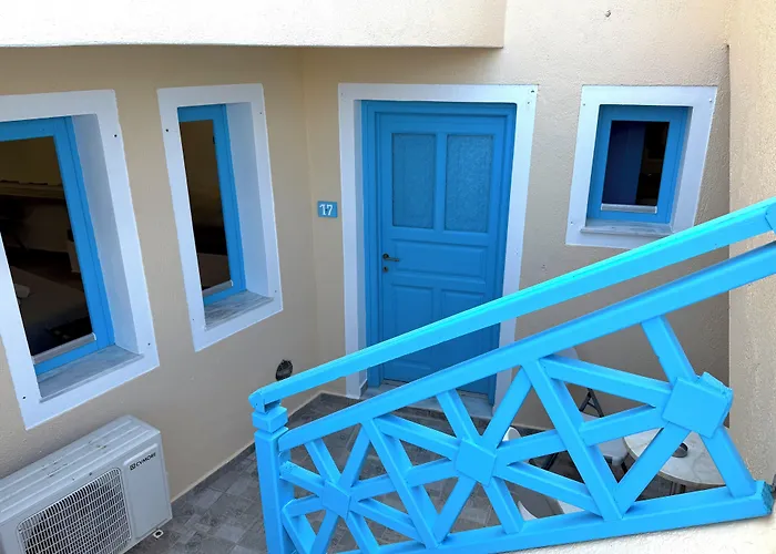 Perissa Bay Hotel