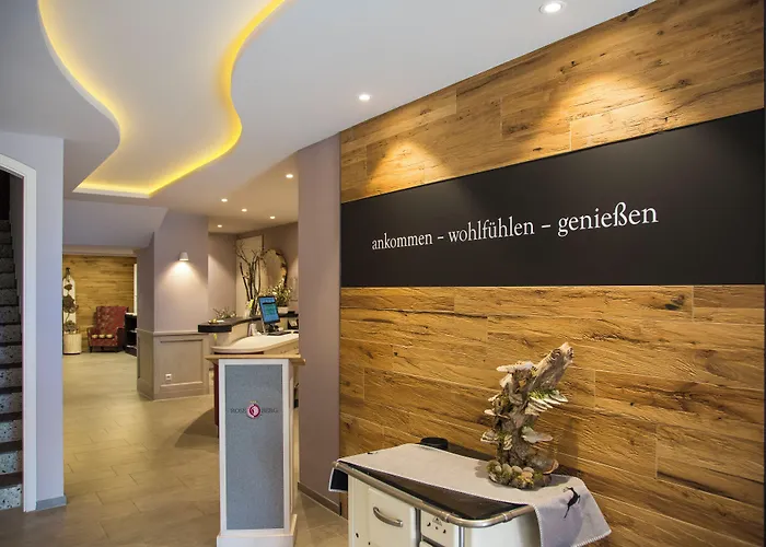 Land-gut-Hotel Landgasthof zur Rose Ehingen 