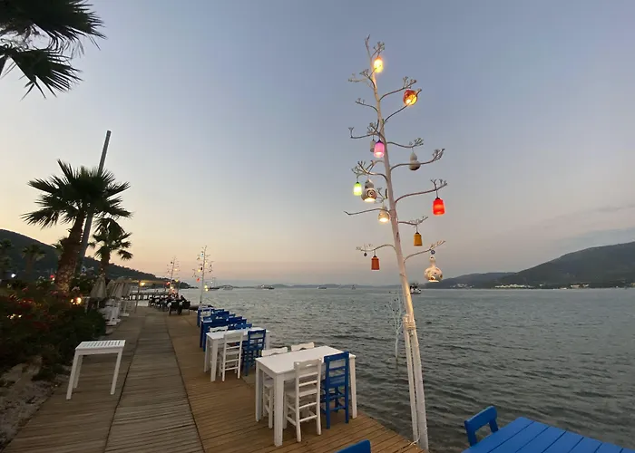 Omar Hotel & Suites Torba
