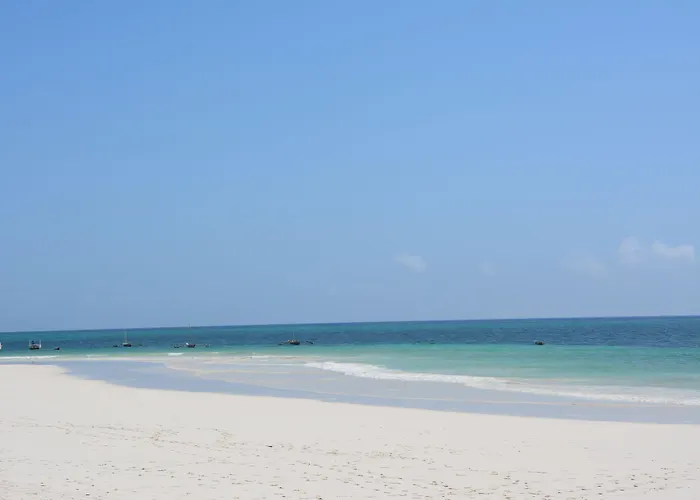 Neptune Paradise Beach Resort & Spa Galu