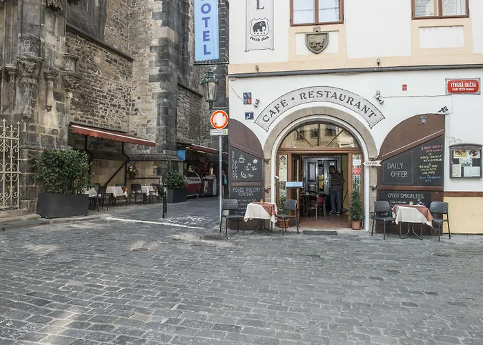 Hotel Cerny Slon Prag