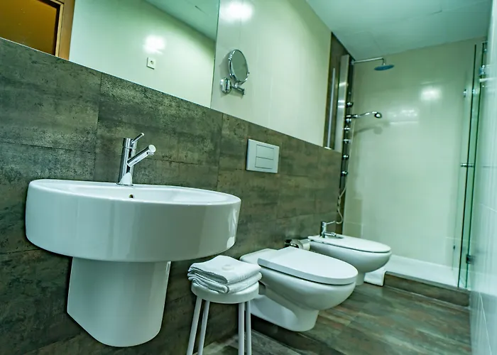 Hotel Alfonso IX (Adults Only) Caces
