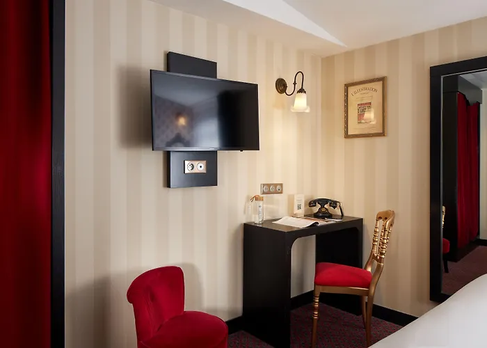 Hotel Les Theatres Paris