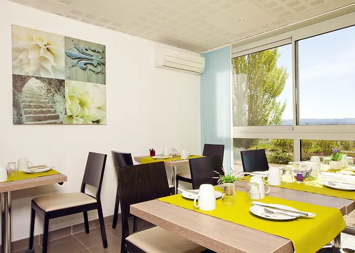 Apparthotel Séjours&Affaires Manosque