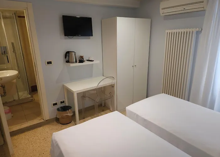 Hotel Adriatico Venedik