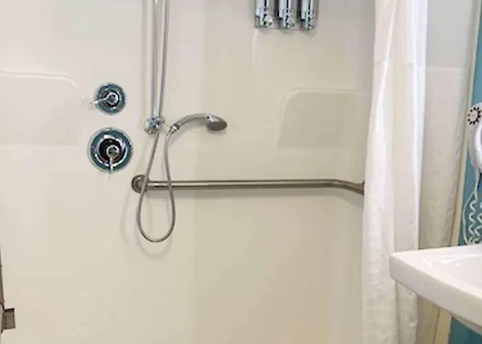 Waterfront Inn Phl Airport Essington