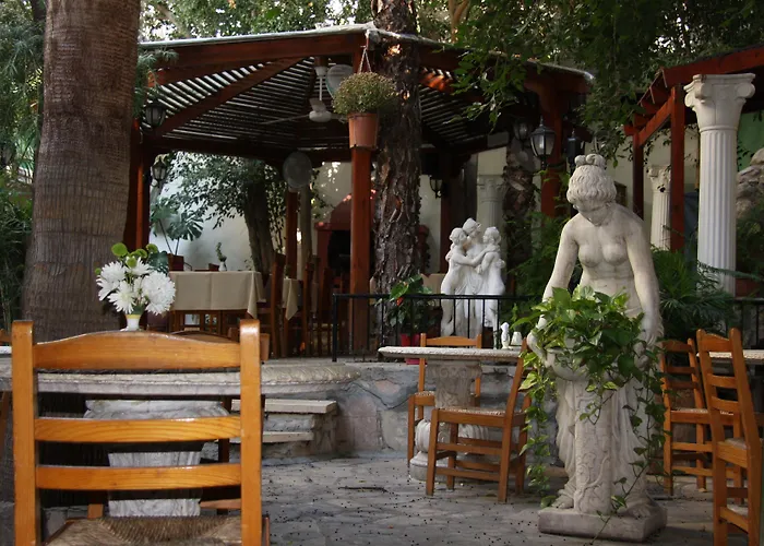 Kiniras Traditional Hotel & Restaurant Paphos